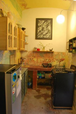 PRIVATE ART STUDIO IN CENTRO